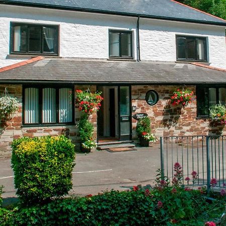Natal House Bed & Breakfast Polperro Exteriör bild